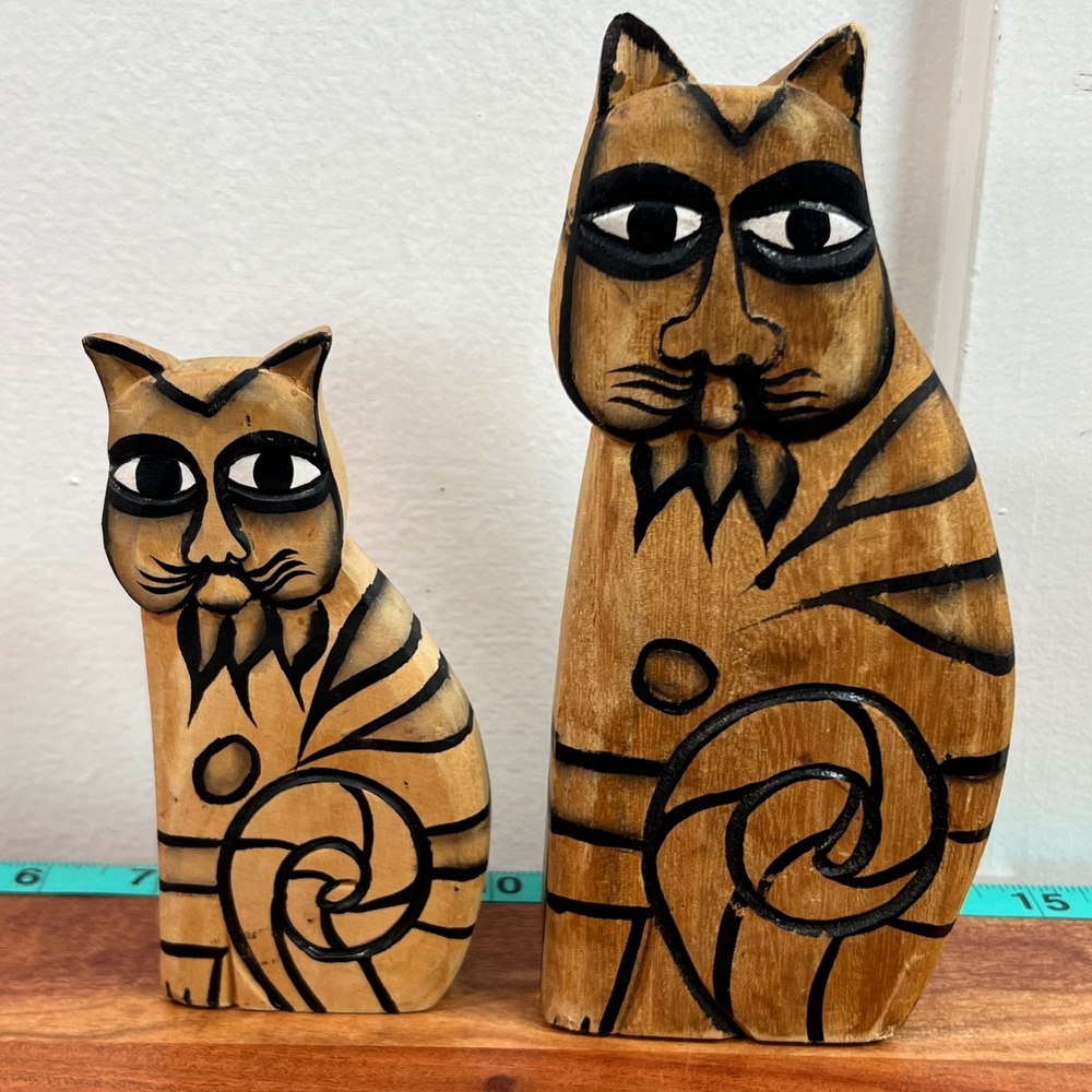 Beachcombers Wooden Cat Figurines Hand Carved Folk Art Statues Set 2 Brown/Black
